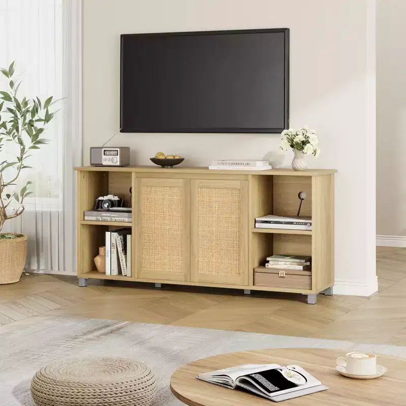Mobile TV in rattan, centro di intrattenimento moderno da 63 pollici con ripiani e armadietti, anta in rattan, mobile TV bohémien per soggiorno